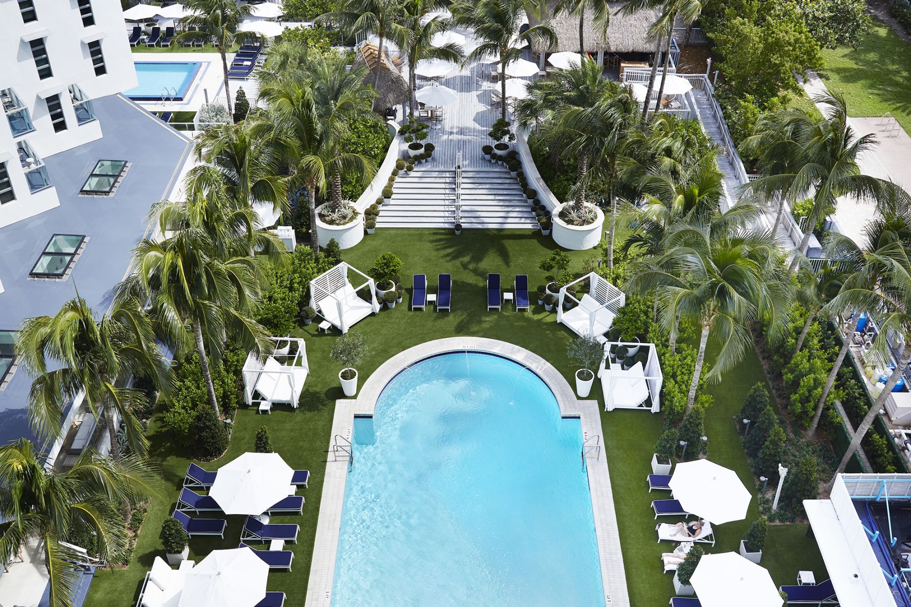 cadillac hotel miami beach club